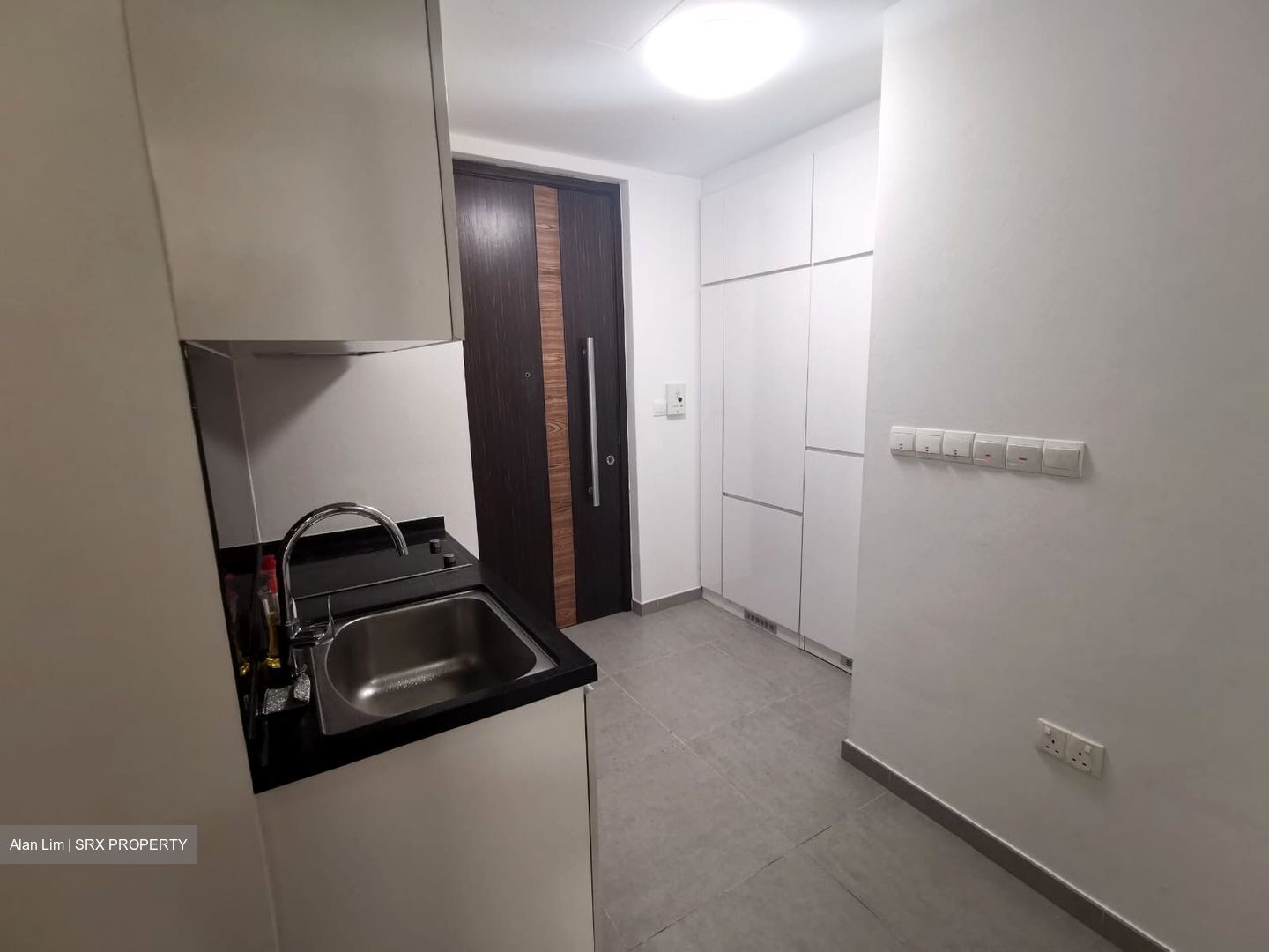 28 Imperial Residences (D14), Apartment #587623341